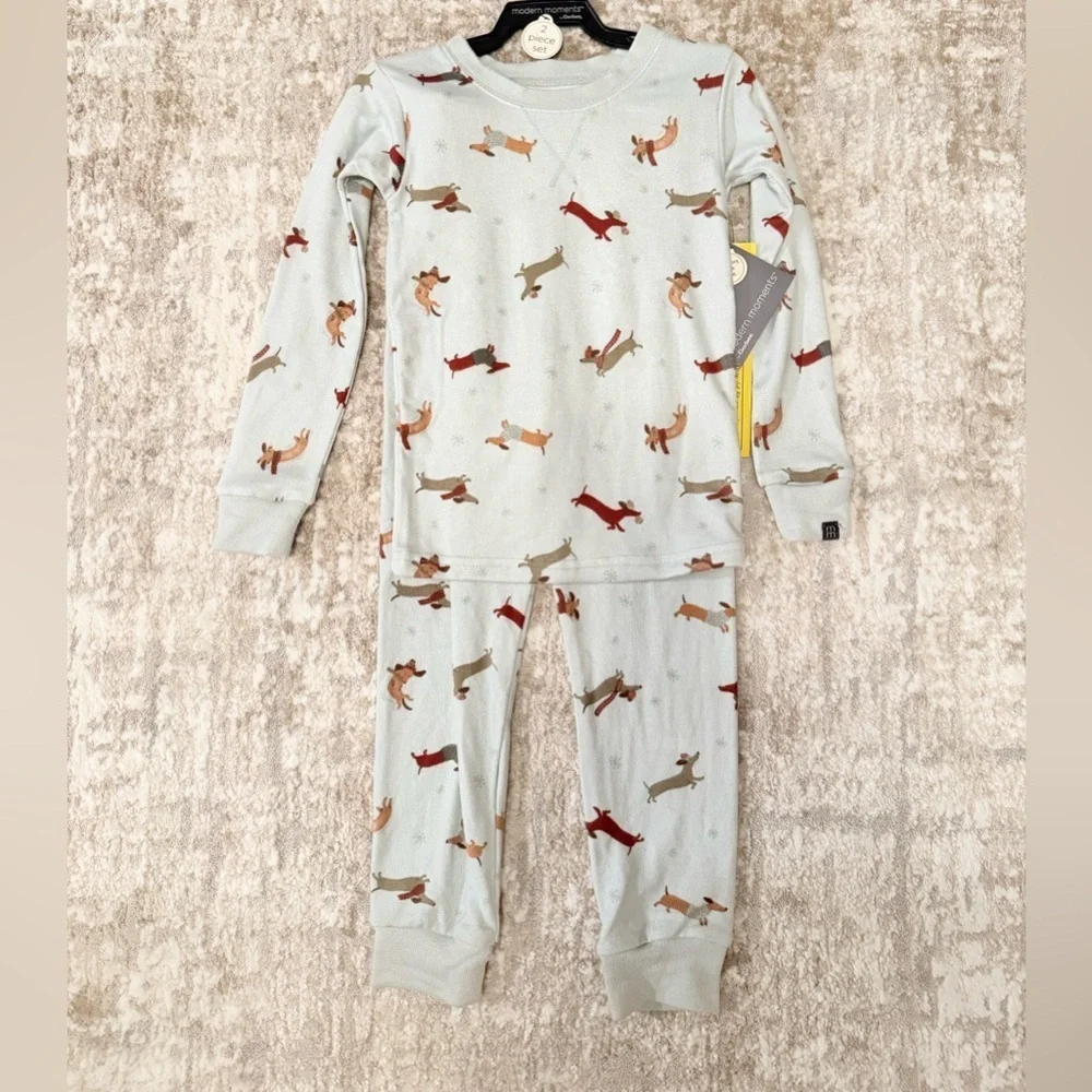 Modern Moments Kids Pajama Set with Dachshund Print size 5T-NWT